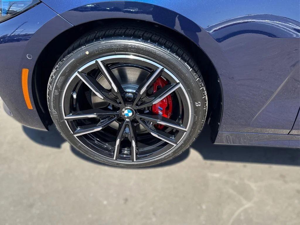 2026 BMW 4 Series M440i - Photo 15