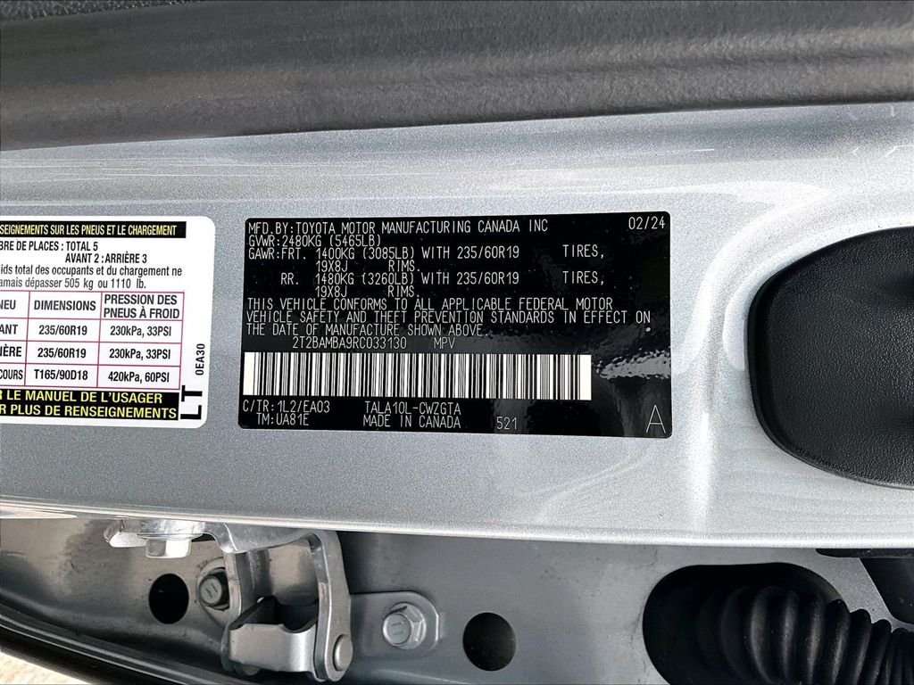 Used 2024 Silver Lexus 350 image 25