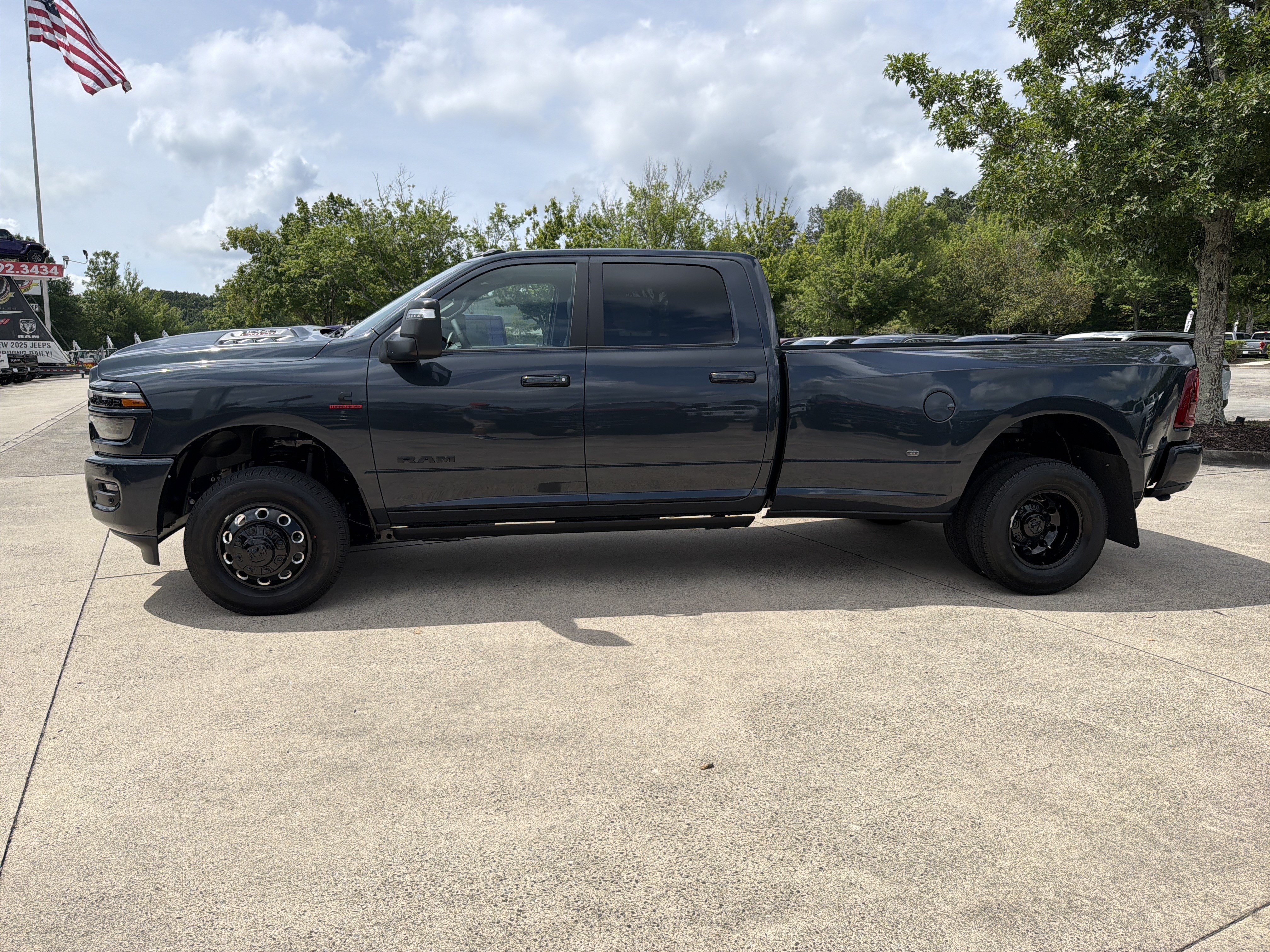 New 2026 Forged Blue Metallic Exterior Paint RAM Laramie image 4