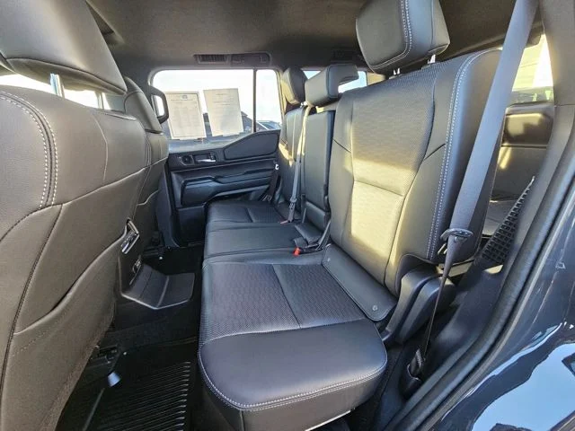 Used 2025 Underground Toyota Base image 22