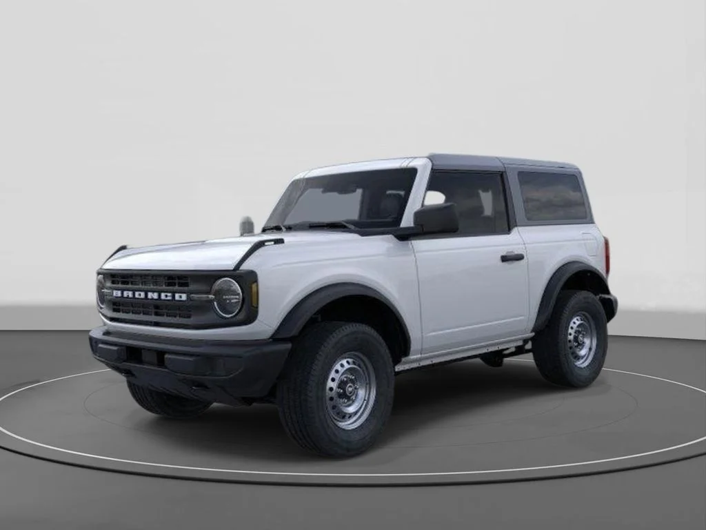 2026 Ford Bronco Base 4x4's photo