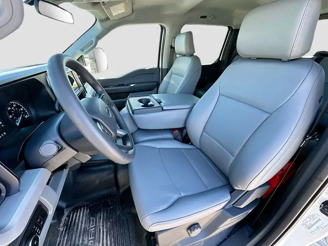 New 2026 Oxford White Ford XL image 14