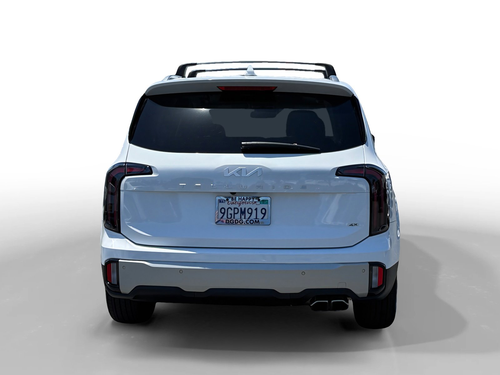 Used 2023 White Pearl Kia EX image 4