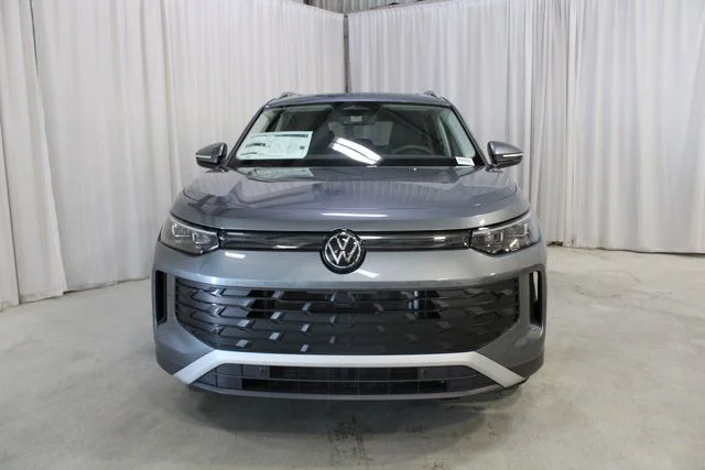New 2026 Silver Volkswagen 2.0T SE image 36