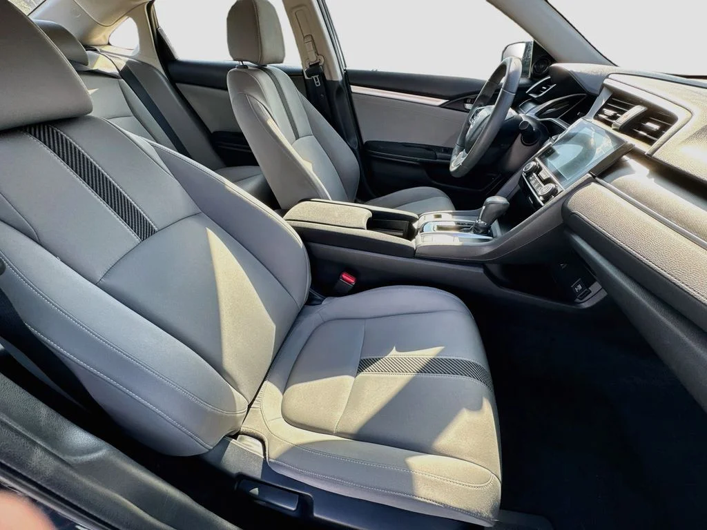 Used 2018 Blue Honda EX image 31