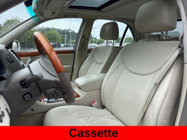Used 2004 Silver Lexus 430 image 10