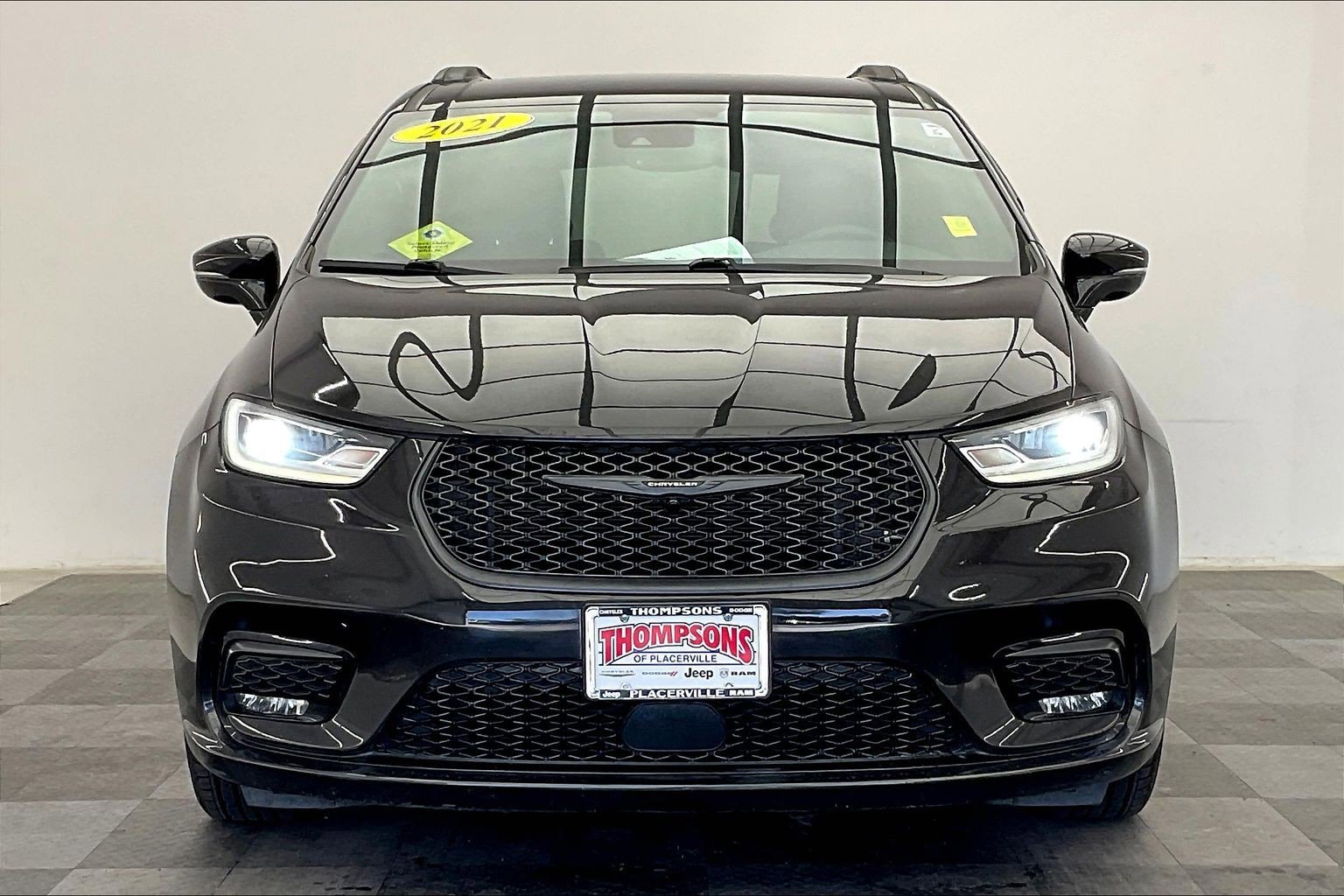 Used 2021 Chrysler Pacifica Touring L with VIN 2C4RC1BG3MR535060 for sale in Placerville, CA