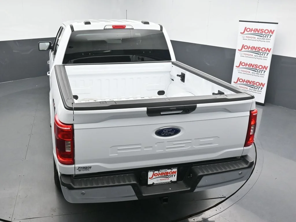 Used 2022 White Ford XLT image 29