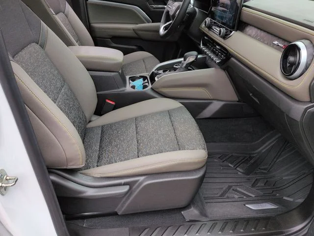 Used 2024 White Chevrolet ZR2 image 38