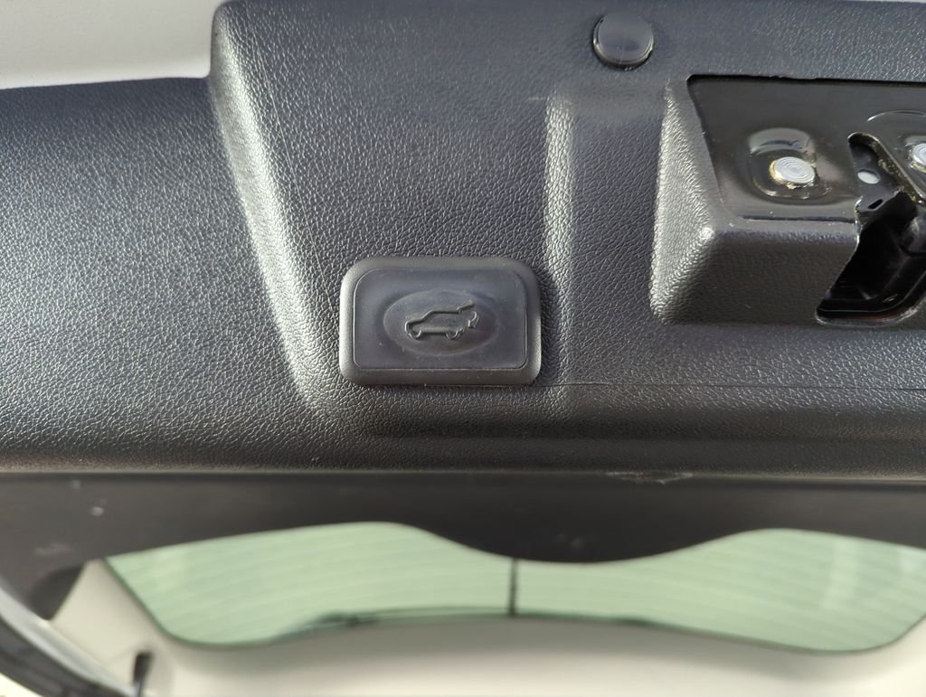 Used 2017 Silver Buick Leather Group image 30