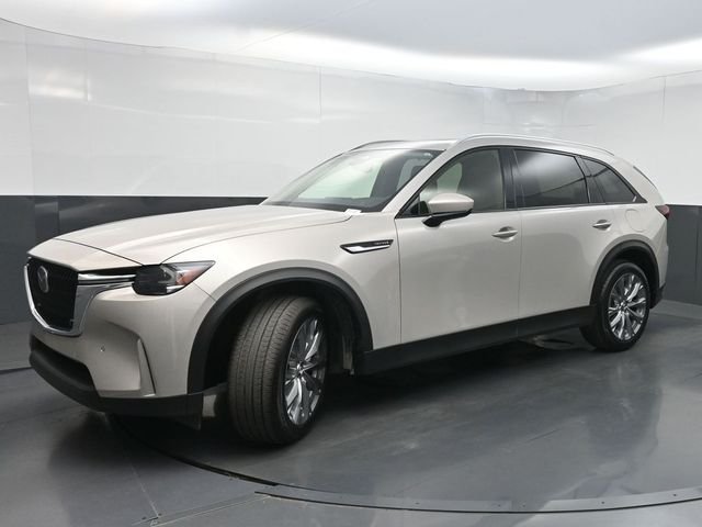 Certified Used 2026 Platinum Quartz Mazda 3.3 Turbo Preferred image 5