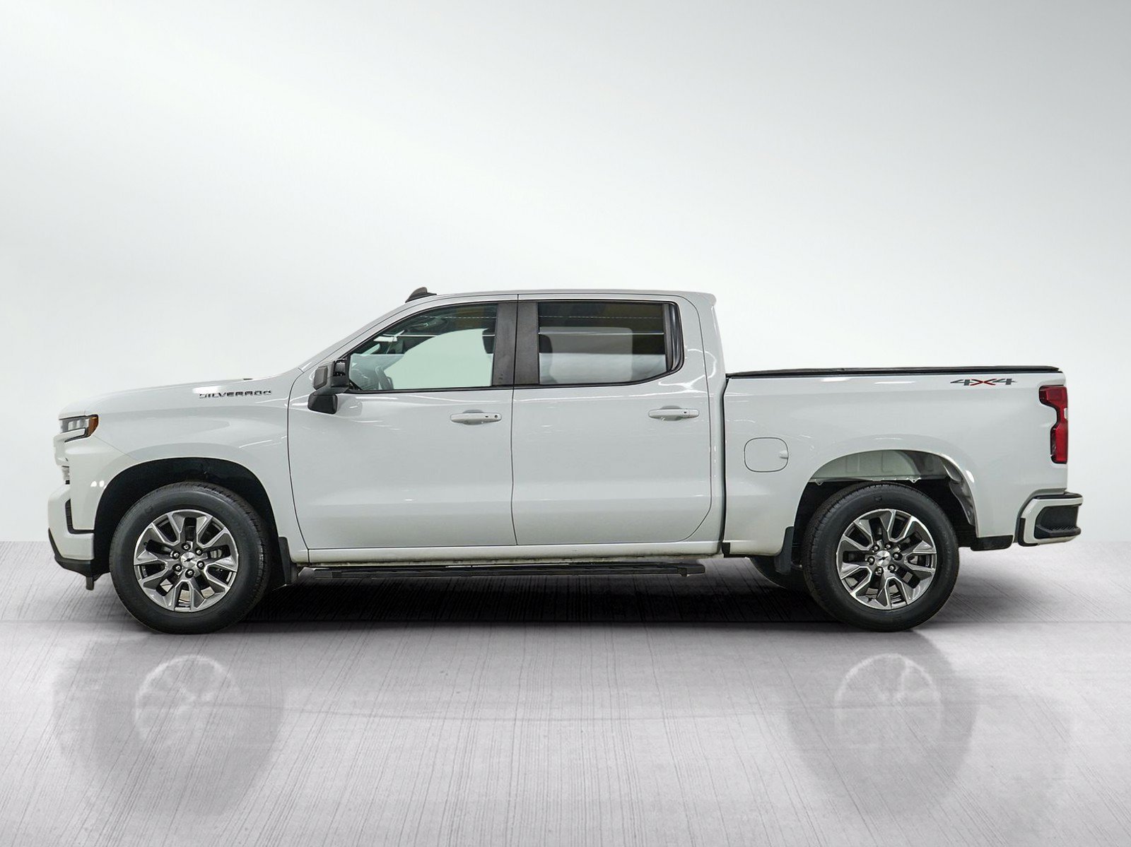 Used 2019 Chevrolet Silverado 1500 RST with VIN 1GCPYEEK4KZ377427 for sale in White Bear Lake, Minnesota