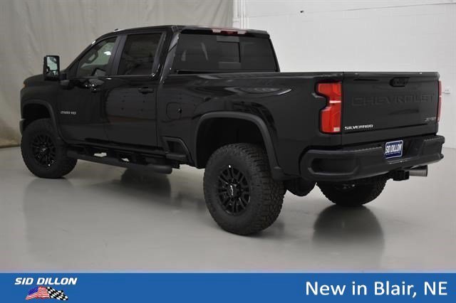 2026 Chevrolet Silverado 2500 HD ZR2 - Photo 15
