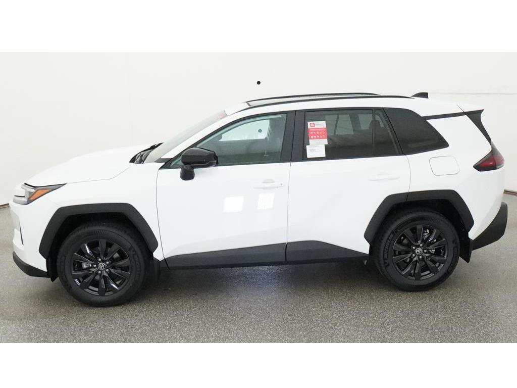 New 2026 Ice Toyota XLE Premium image 3