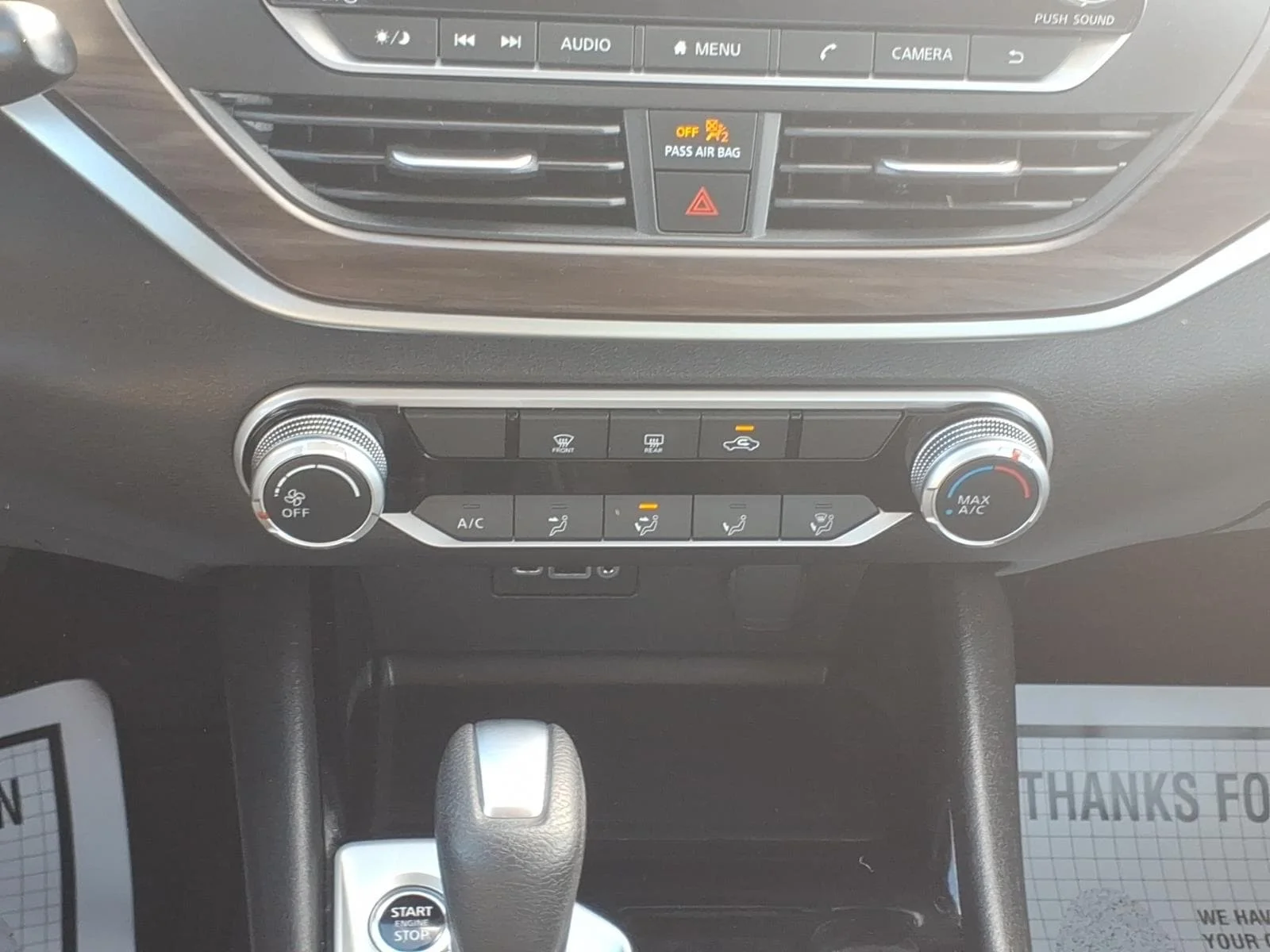 Used 2024 Scarlet Nissan 2.5 SV image 21