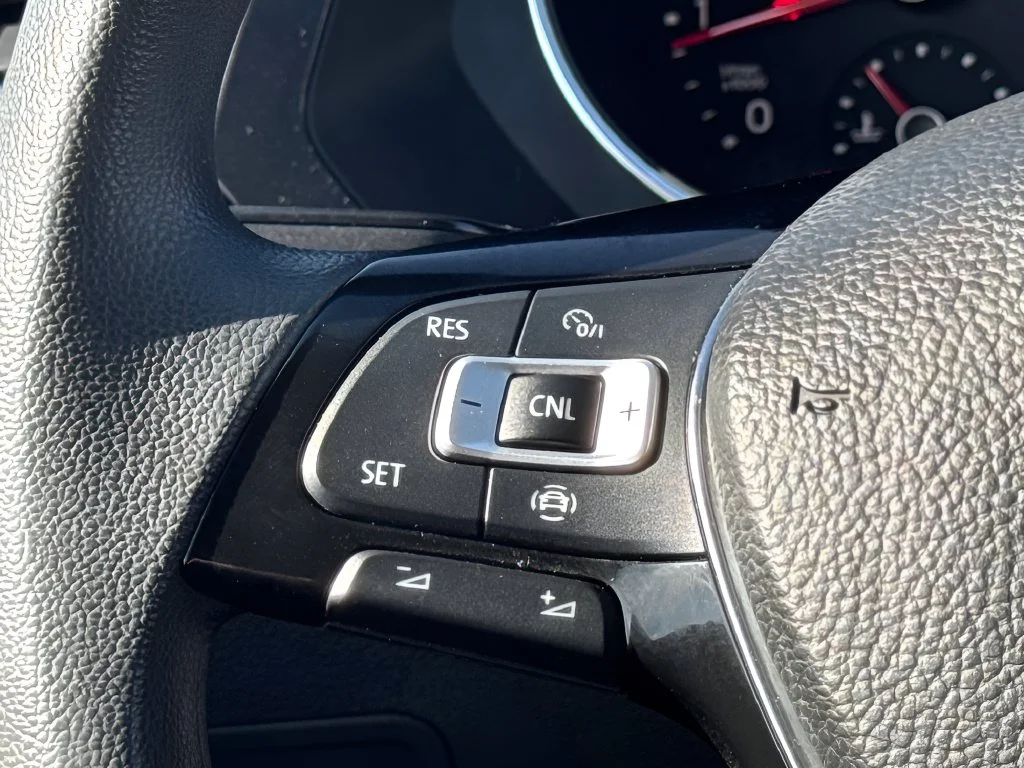 Used 2019 Silver Volkswagen 2.0T S image 14