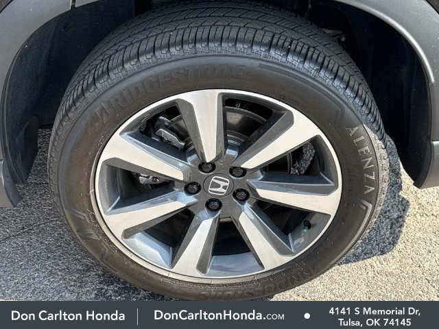 Used 2025 Crystal Black Pearl Honda Elite image 32