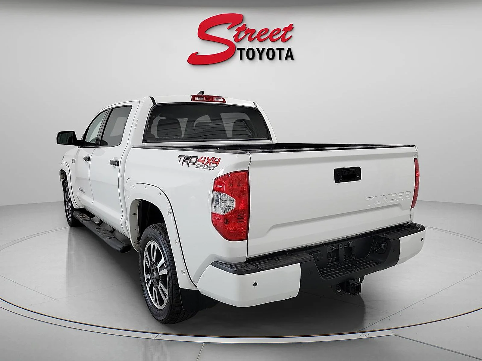 Certified Used 2020 White Toyota SR5 image 2