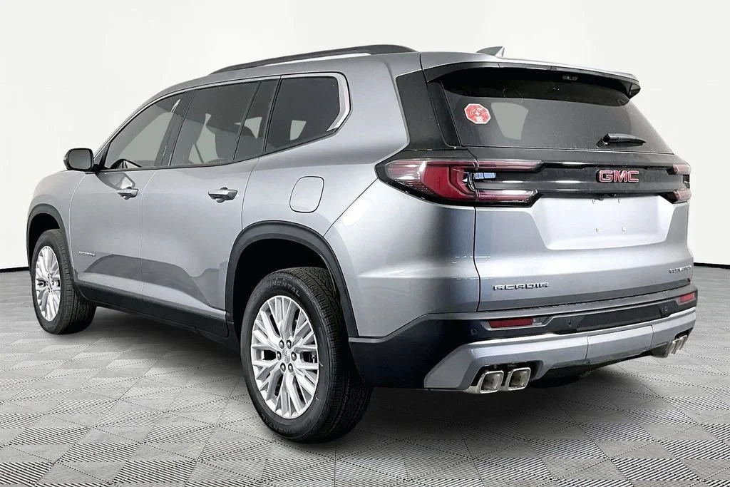 New 2026 Sterling Metallic GMC Elevation image 4