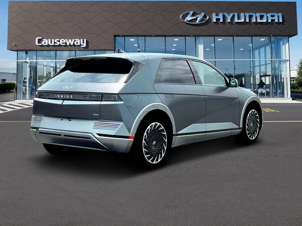 New 2024 Gray Hyundai Limited image 27