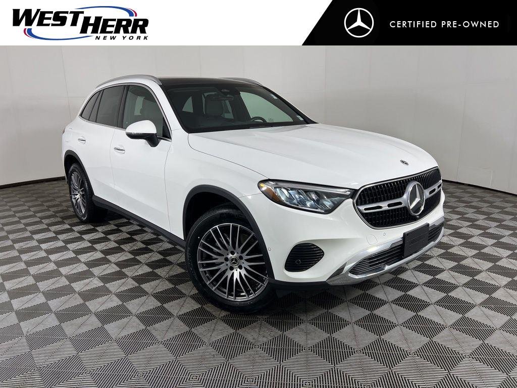 Certified Used 2025 Polar White Mercedes-Benz GLC 300 image 1