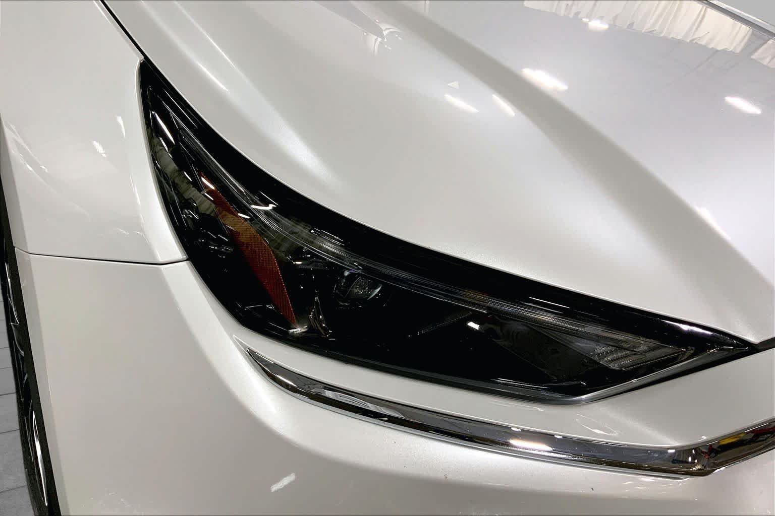 Used 2026 Wind Chill Pearl Toyota Hybrid MAX Platinum image 28