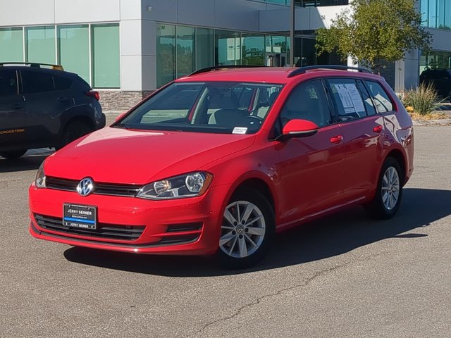 2017 Volkswagen Golf SportWagen S