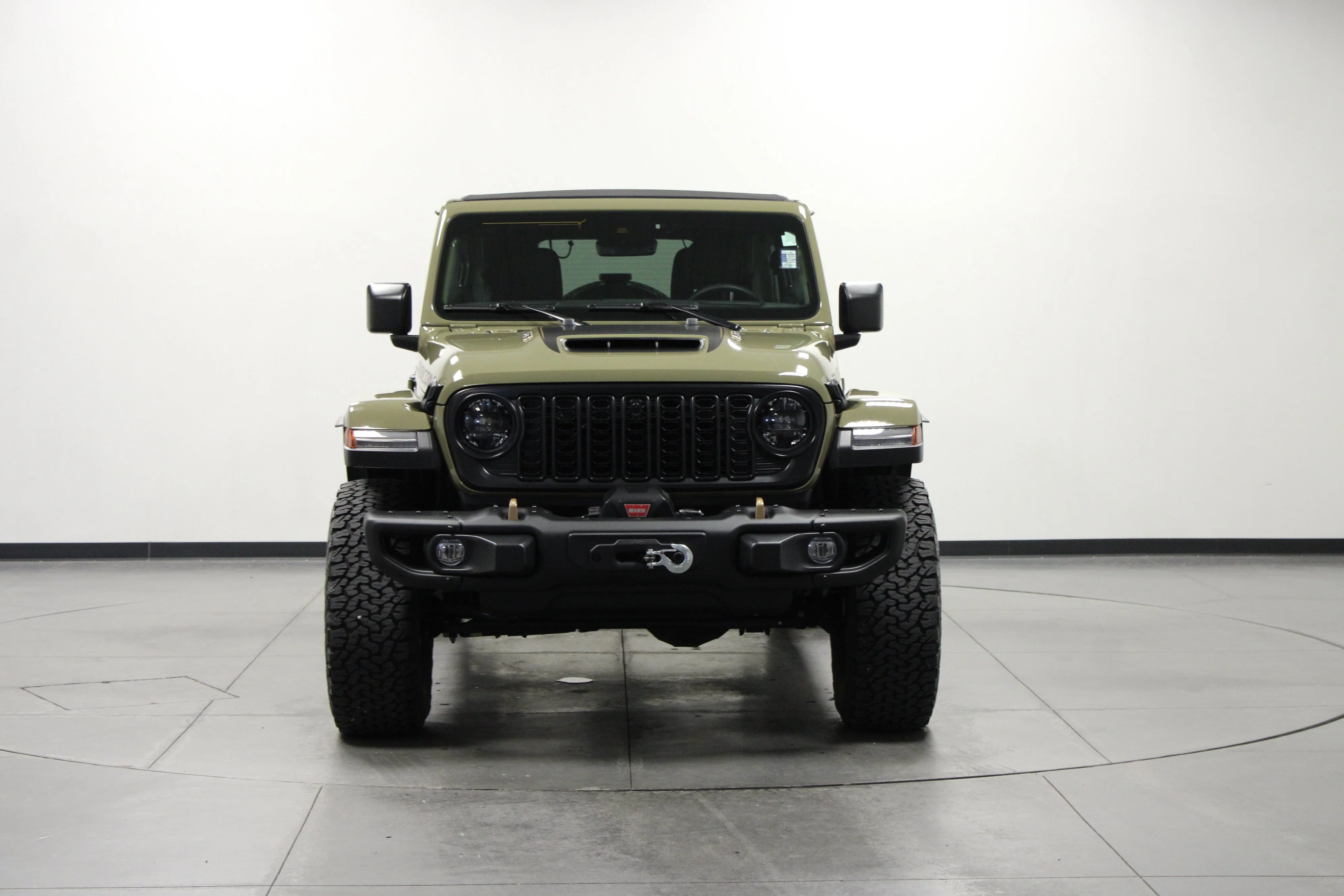 Used 2025 41 Jeep Rubicon 392 image 9