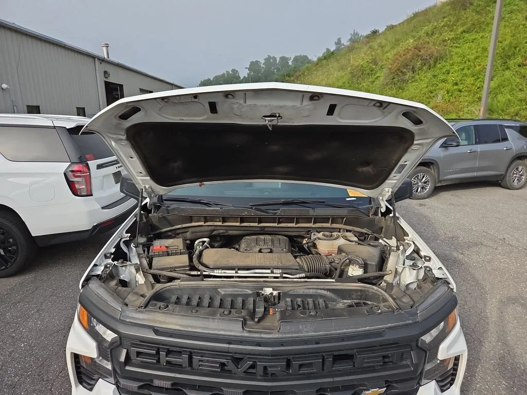 2024 Chevrolet Silverado 1500 Custom - Photo 22
