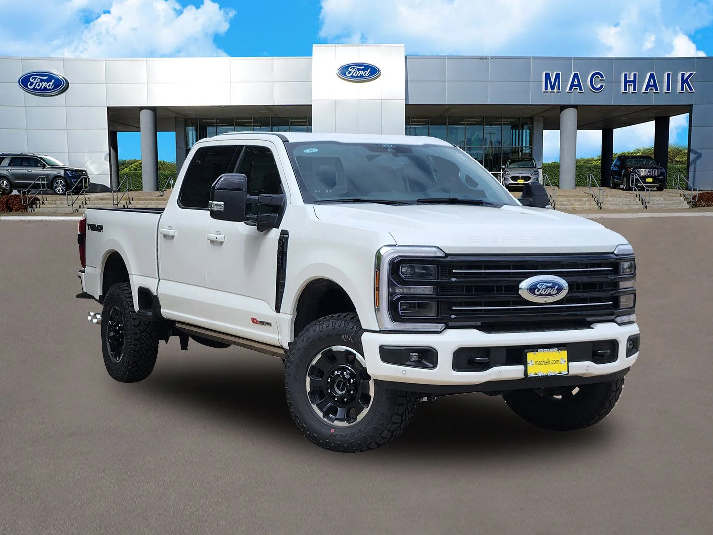 New 2026 Star White Metallic Tri-Coat Ford F-250® Platinum® image 1