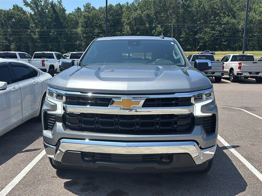 Used 2024 Sterling Gray Metallic Chevrolet LT image 1