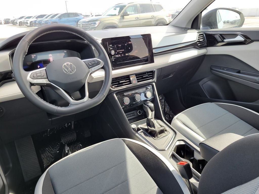 New 2027 Silver Volkswagen 1.5T S image 8