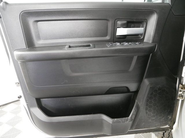 Used 2019 Bright White Clearcoat Ram Crew Cab Tradesman w/ Level 2 Equipment Pkg image 8