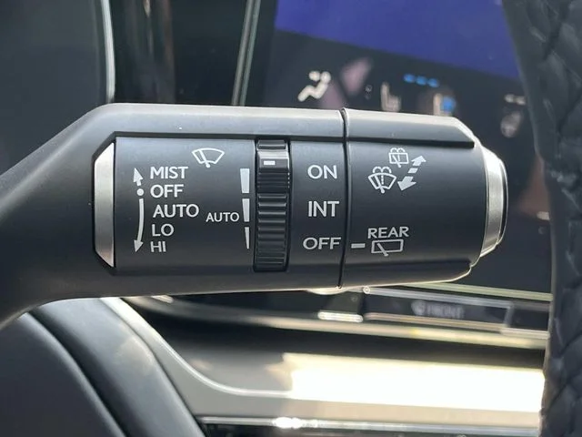 New 2026 Wind Chill Pearl Lexus PREMIUM AWD image 37