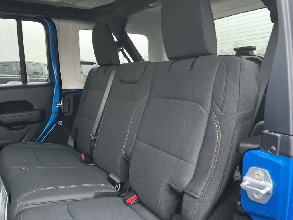 2026 Jeep Wrangler 4-Door Willys - Photo 31