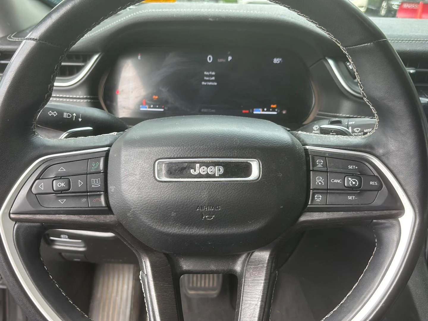 Used 2022 Baltic Gray Metallic Clearcoat Jeep Limited image 11
