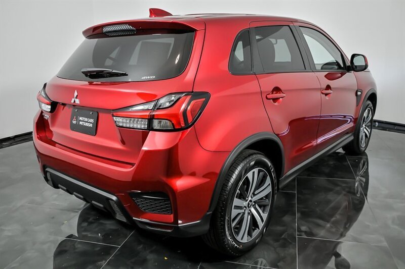 2024 Mitsubishi Outlander Sport ES - Photo 8