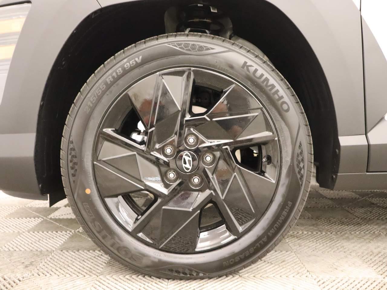 New 2026 Atlas White Hyundai SEL Sport FWD image 6