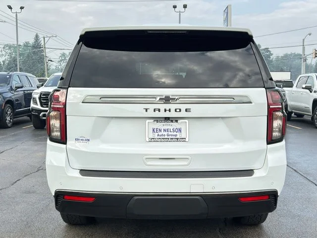 Used 2022 Summit White Chevrolet Z71 image 8