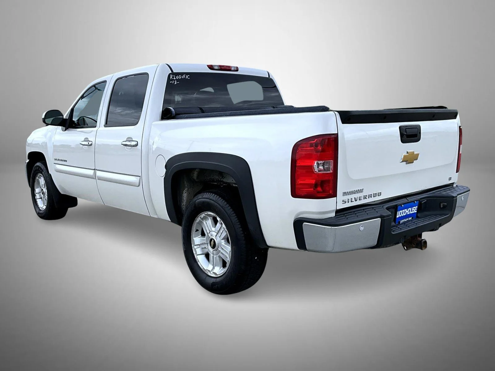 Used 2013 White Chevrolet LT image 7