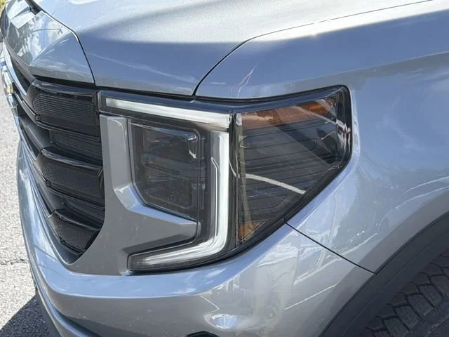 New 2026 Sterling Metallic GMC Elevation image 9