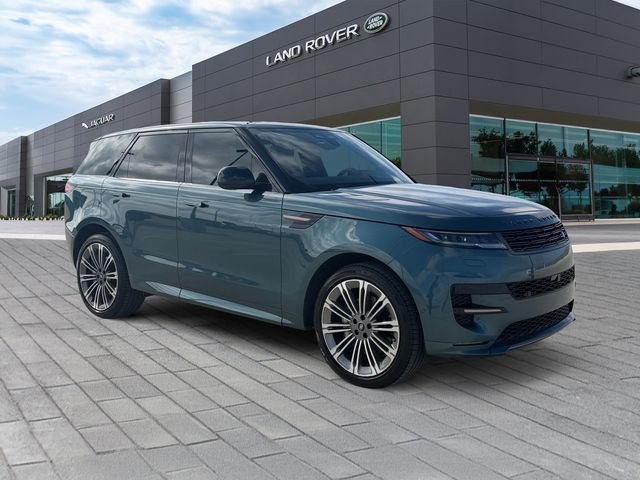 Certified Used 2025 Green Land Rover Dynamic SE image 7