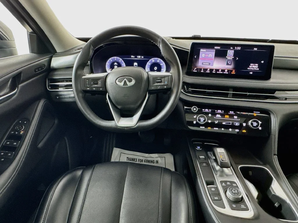 Certified Used 2023 Titanium INFINITI LUXE image 31
