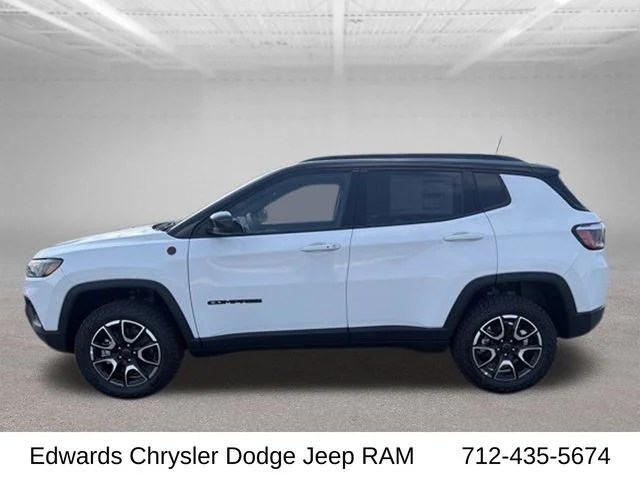 New 2026 White Jeep Trailhawk image 6