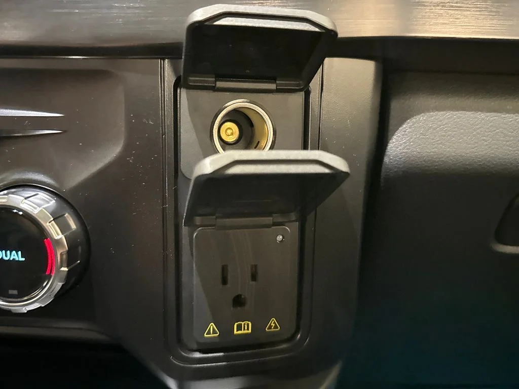 New 2026 Gray Ford Lariat image 38