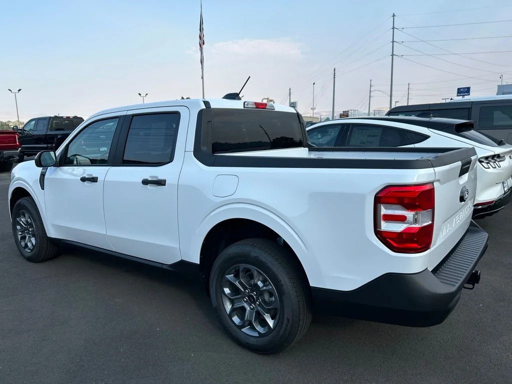 New 2026 White Ford XLT image 5