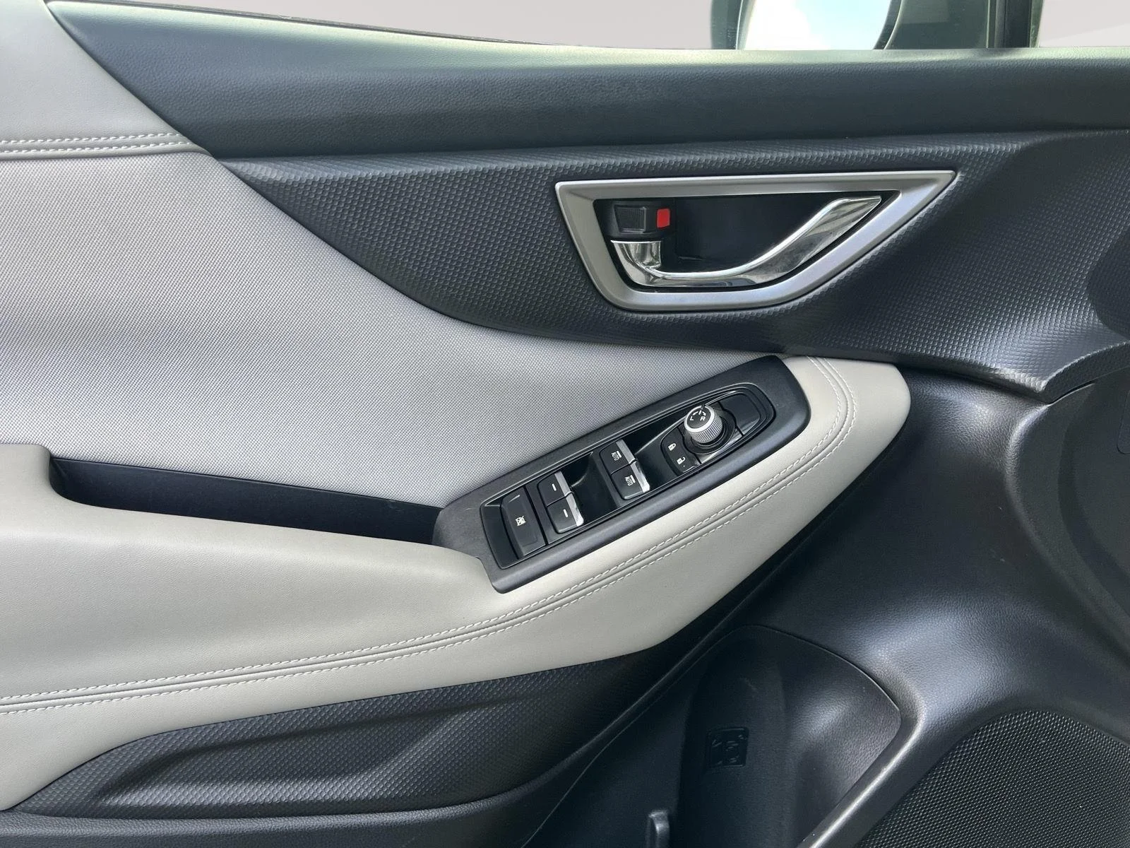 Used 2019 Jasper Green Metallic Subaru Premium image 19