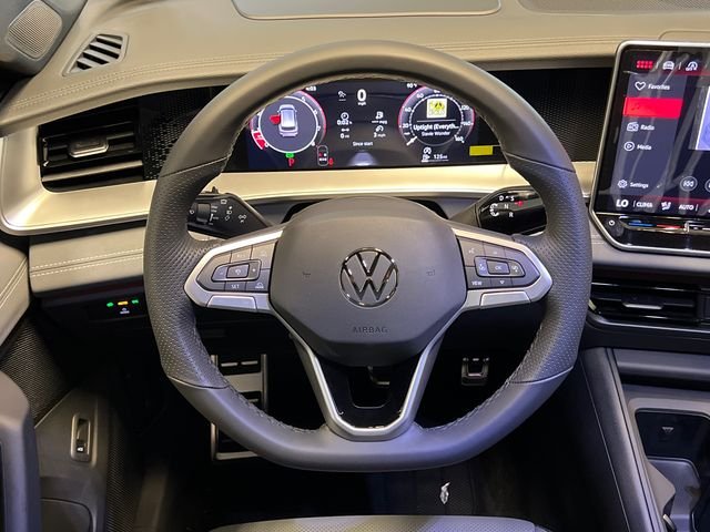 New 2026 White Volkswagen 2.0T SE R-Line Black image 13