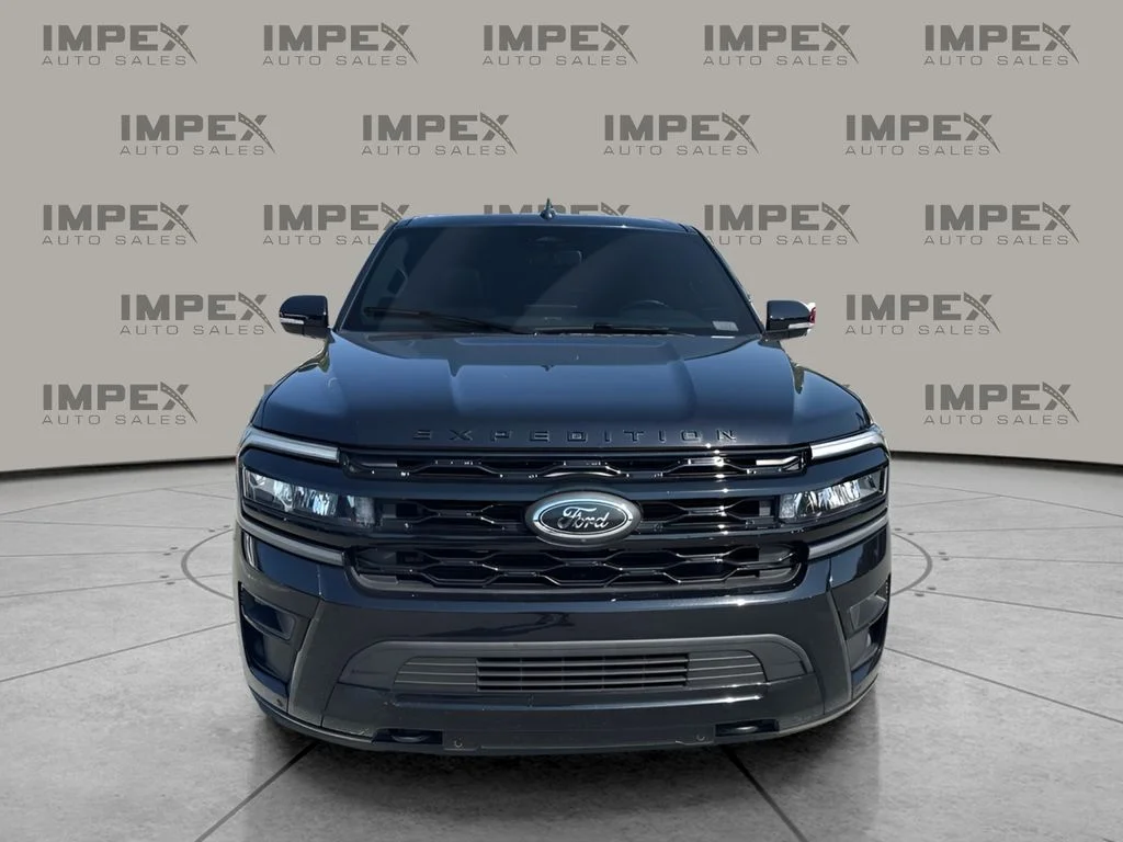 Used 2022 Black Ford Limited image 8