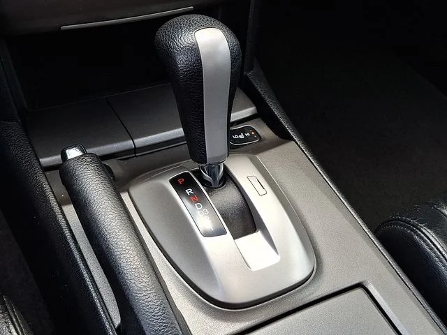 Used 2011 Blue Honda EX-L image 16